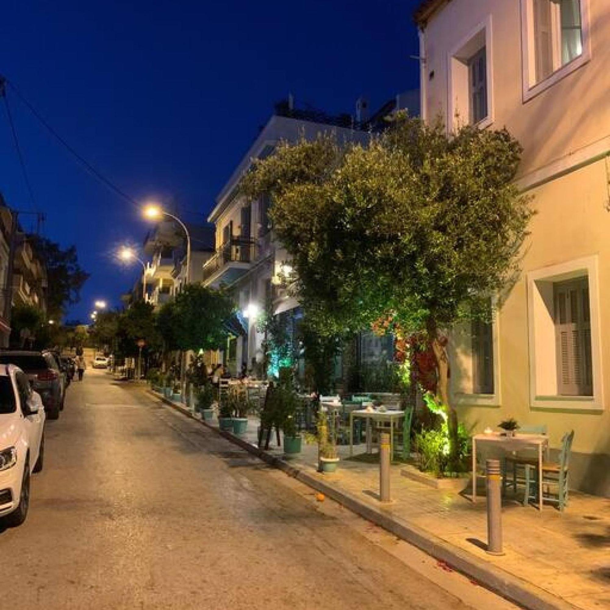 Comfortable Living In Athens 2Br Apartment Eksteriør bilde